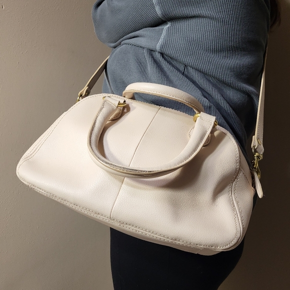 J.Crew Beautiful Cream 100% Leather Crossbody Purse - Picture 4 of 6